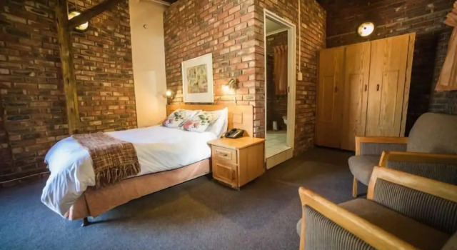 Люкс Executive Acacia Guesthouse Klerksdorp