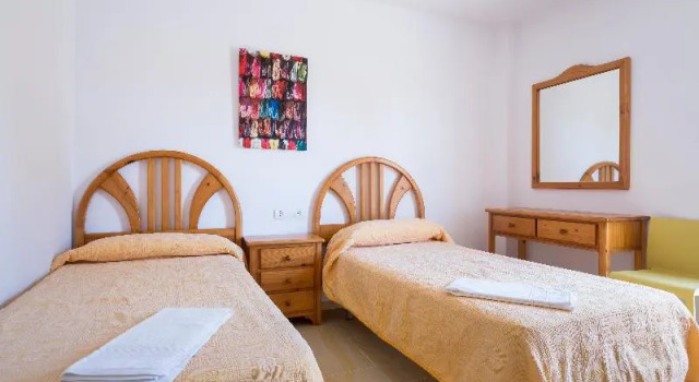 Апартаменты с 2 комнатами с балконом Apartamentos Zodiac