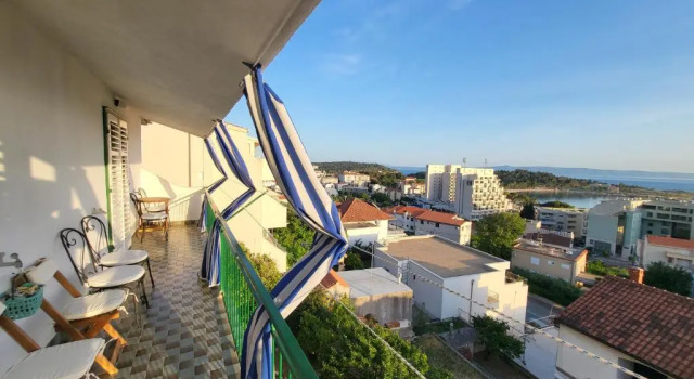 Апартаменты с видом на море Apartment Villa Mirna