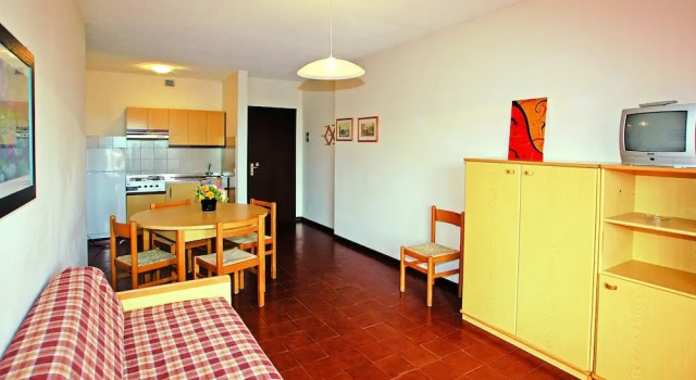 Residence Holiday, Забронировать Отель Каорле Линьяно-Ривьера