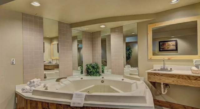 Номер Luxury Eagle River Inn and Resort