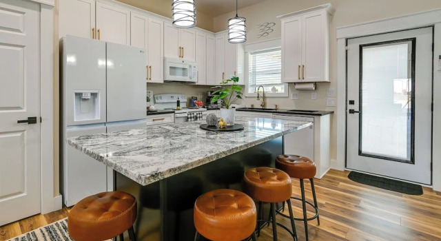 Коттедж Near CU & Dtwn! Campbellsville Home w/ Game Room