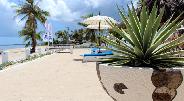 T-Land Resort, Prenota Resort Nembrala Rote Island