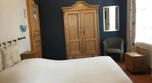 Hôtel-Restaurant A La Couronne, Prenota Hotel Kilstett Basso Reno