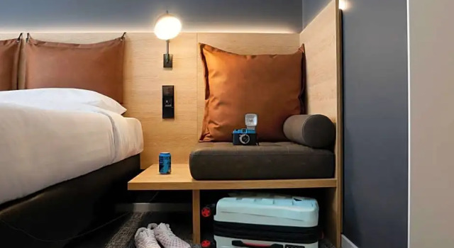 Номер Standard Moxy Milton Keynes