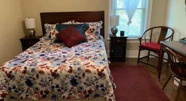 Nap N Nosh Bed and Breakfast, Book Hotel Bloomfield Prince Edward