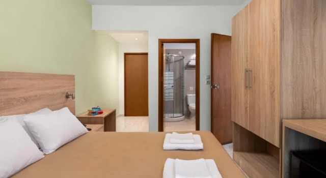Апартаменты с 2 комнатами с видом на бассейн Meliton Hotel