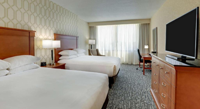 Четырёхместный номер Superior Drury Plaza Hotel Nashville Franklin