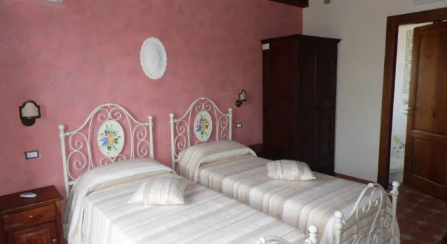 Agriturismo Pinturicchio, Book Hotel Brivadi 