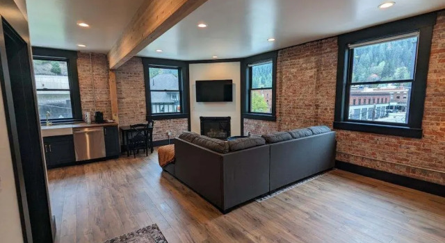 Апартаменты Luxury Linden Lofts