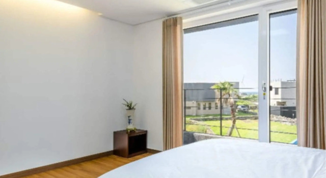 Chandelier Pension, Забронировать Гостевой дом Hallim 