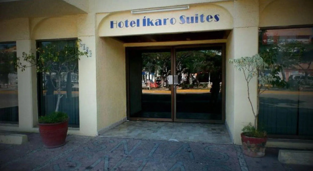 Íkaro Suites Cancún, Prenota Hotel Hotel a Quintana Roo con parcheggio, Parcheggio