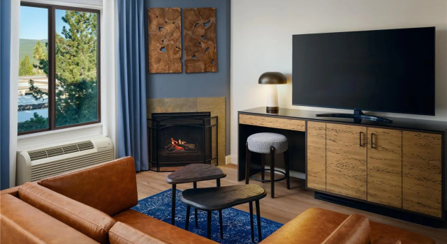 Полулюкс Martis Valley Lodge, Tapestry Collection by Hilton