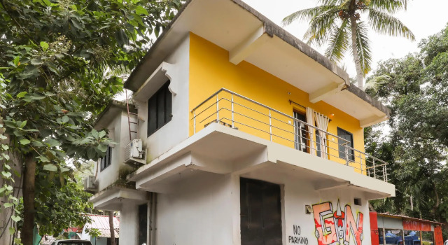 OYO Flagship 49710 Red Rose Guest House, Prenota Affittacamere Marmagao Lagos