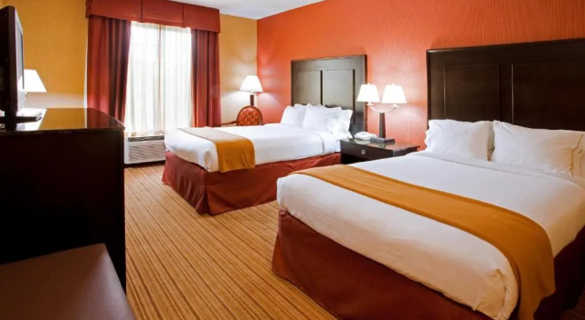 Номер Standard Holiday Inn Express Winston-Salem Medical Ctr Area