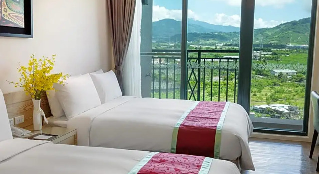 Номер Standard с балконом Naruwan Galaxy Hotel