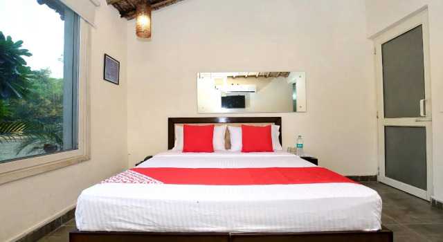 Mystic Medow Club & Resort by OYO Rooms, Rezervovat Lázně / Resort Resortní hotely v Chandigarh Region, Lázně / Resort