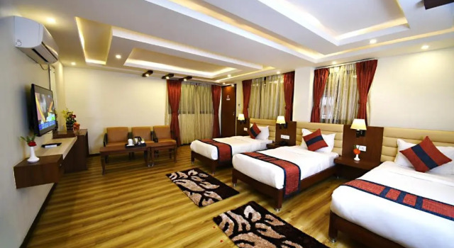 Трёхместный номер Deluxe Hotel Jampa