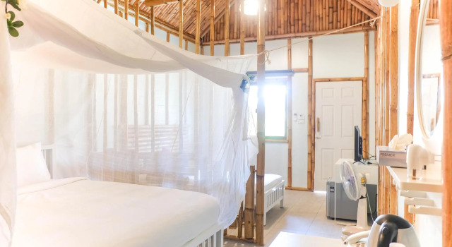 Полулюкс Anyavee Krabi Beach Resort