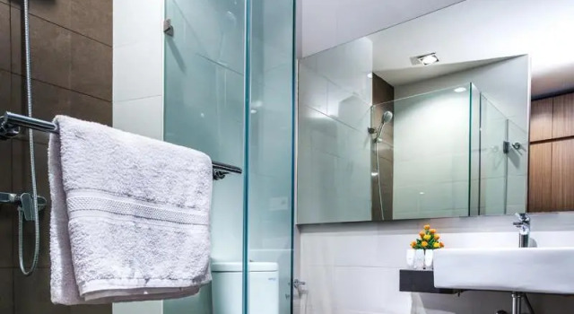 Deluxe room Upscale Suites