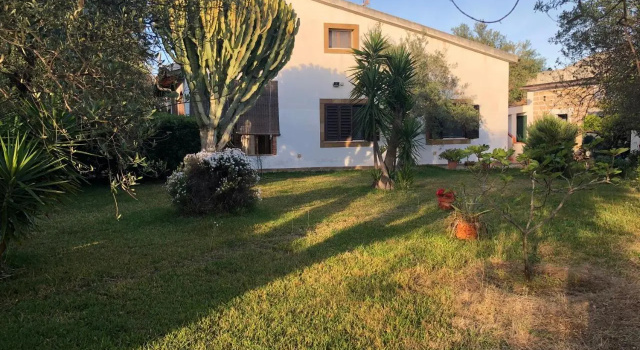 Amecasa Augusta, Buchen Sie Hotel Hotels in Sizilien mit Parkplatz, Parkplätze