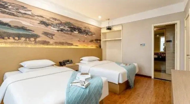 Люкс с 2 комнатами Wanzai County Lotus Hotel