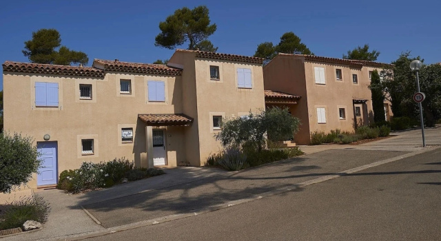 Villa in Provence With Private Pool & Tennis