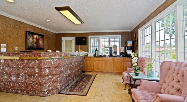 America's Best Value Inn and Suites Clarence/Buffalo East, Reservar Hotel Clarence Center Buffalo