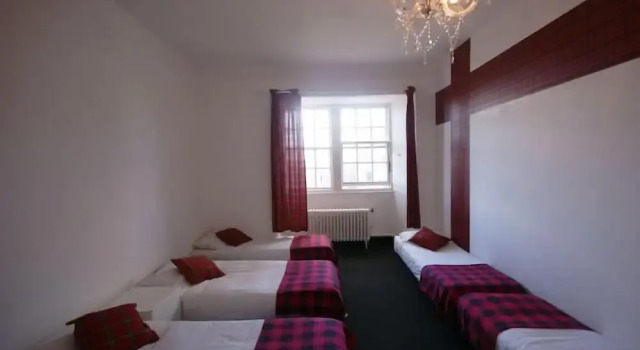 Princes Street Penthouse Apartment, Забронировать Апартаменты/квартира Апартаменты Эдинбурга, рядом с St George's West Church, Апартаменты/квартира