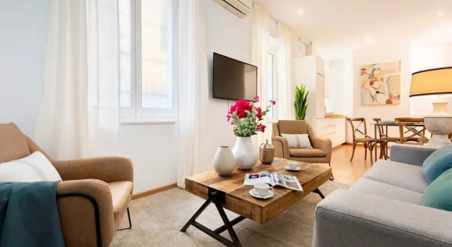 Genteel Home Lope de Rueda, Забронировать Отель Отели Севильи 3 звезды, рядом с Оспиталь-де-лос-Венераблес, 3*