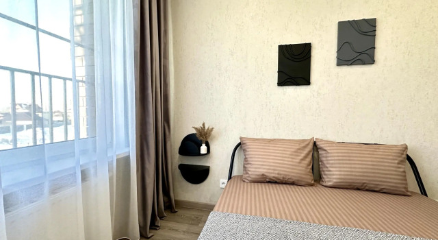 Compass on Farman Salmanov Street, Book Apartment Hotels in Tyumen Region with Parking, Parking