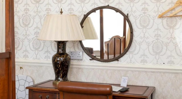 Номер Standard Royal Hotel