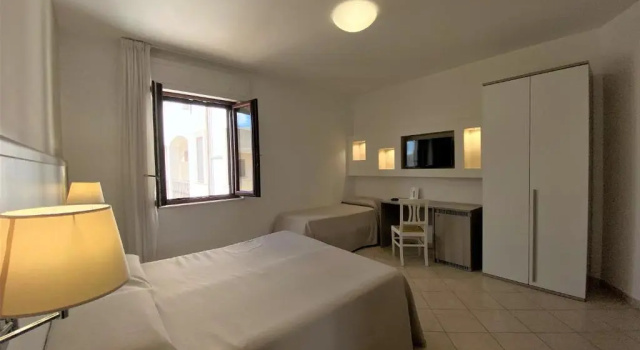 Трёхместный номер Comfort Hotel Victoria