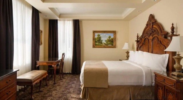 Номер Standard Davenport Hotel, Autograph Collection