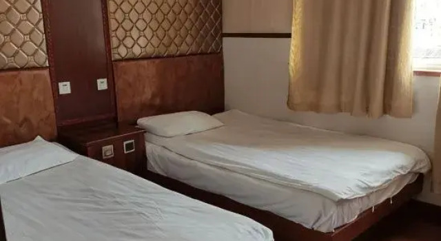 Shanghai Peace Ju Hotel, Varaa Hotelli Shanghai Shanghai