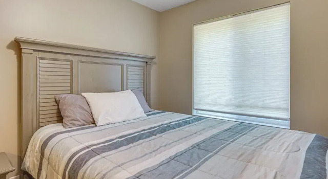 Spacious Whitehall Home w/ Hot Tub + Game Room, Buchen Sie Hotel Wabaningo USA