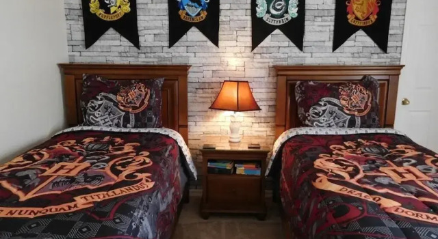 Коттедж Palm Lake Villa home