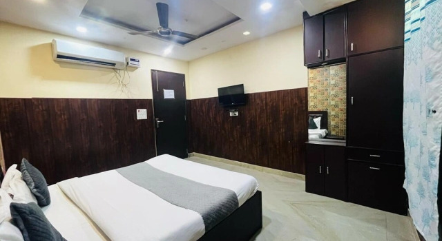 Hotel Relax Stays