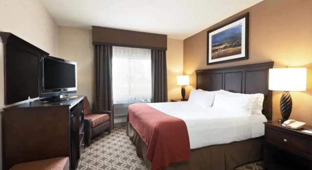 Номер Deluxe Holiday Inn Express Show Low by IHG