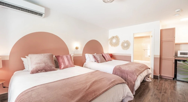 Номер Comfort Hôtel le Rosay