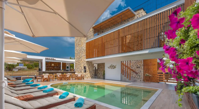 Dandelion Suites, Book Condo Hotel Nikiti Sithonia