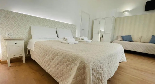 Domus Bianca Lancia, Book Hotel Hoteller i Manfredonia med parkering, Parkering