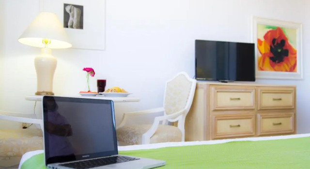 Одноместный номер Standard с балконом и с красивым видом из окна Hotel Casablanca