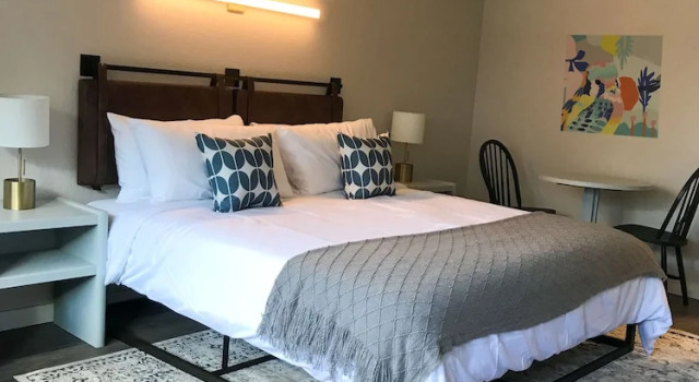 Двухместный люкс Comfort Hotel McCoy Pullman - Art, Coffee, Beer, Wine