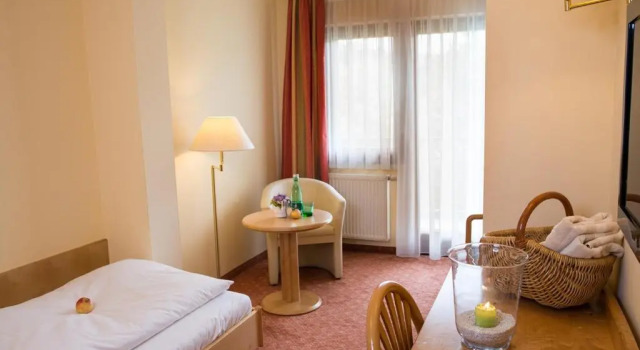 Номер Standard Simon - Hotel & Café