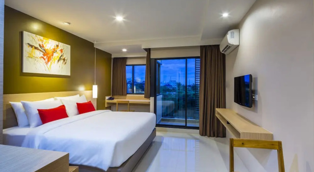 Двухместный номер Standard с балконом Livotel Hotel Kaset Nawamin Bangkok