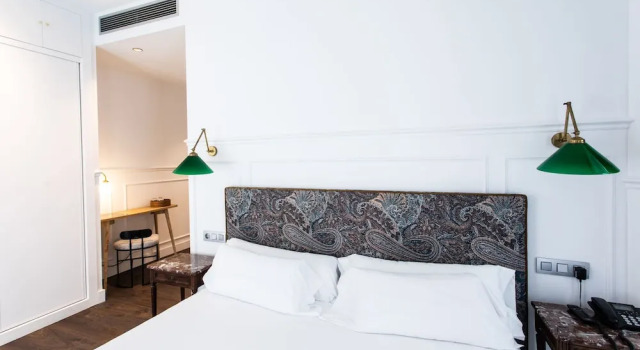 Двухместный номер Superior с балконом Hotel Trueba