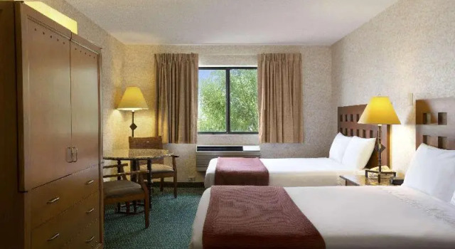 Green Tree Inn, Rezerwuj Hotel Hotele w Albuquerque z parkingiem, Parking