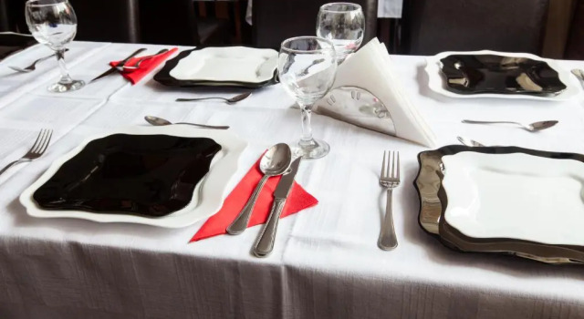 Pensiunea Noni, Rezervovat Hotel Azuga 