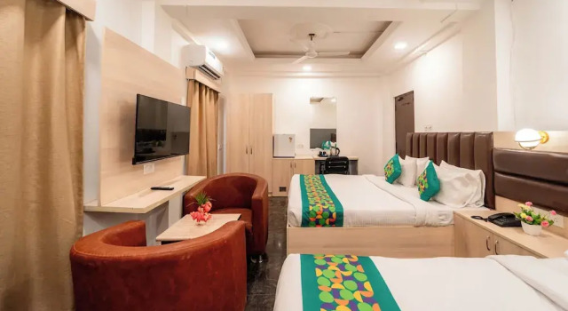 Двухместный номер Deluxe Treebo Clarissa Resort with Swimming Pool